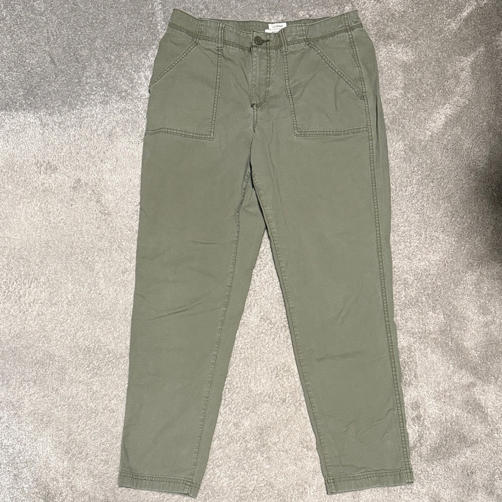 L.L. Bean Stretch Canvas Pants Favorite Fit Size 8 Reg Sage Green